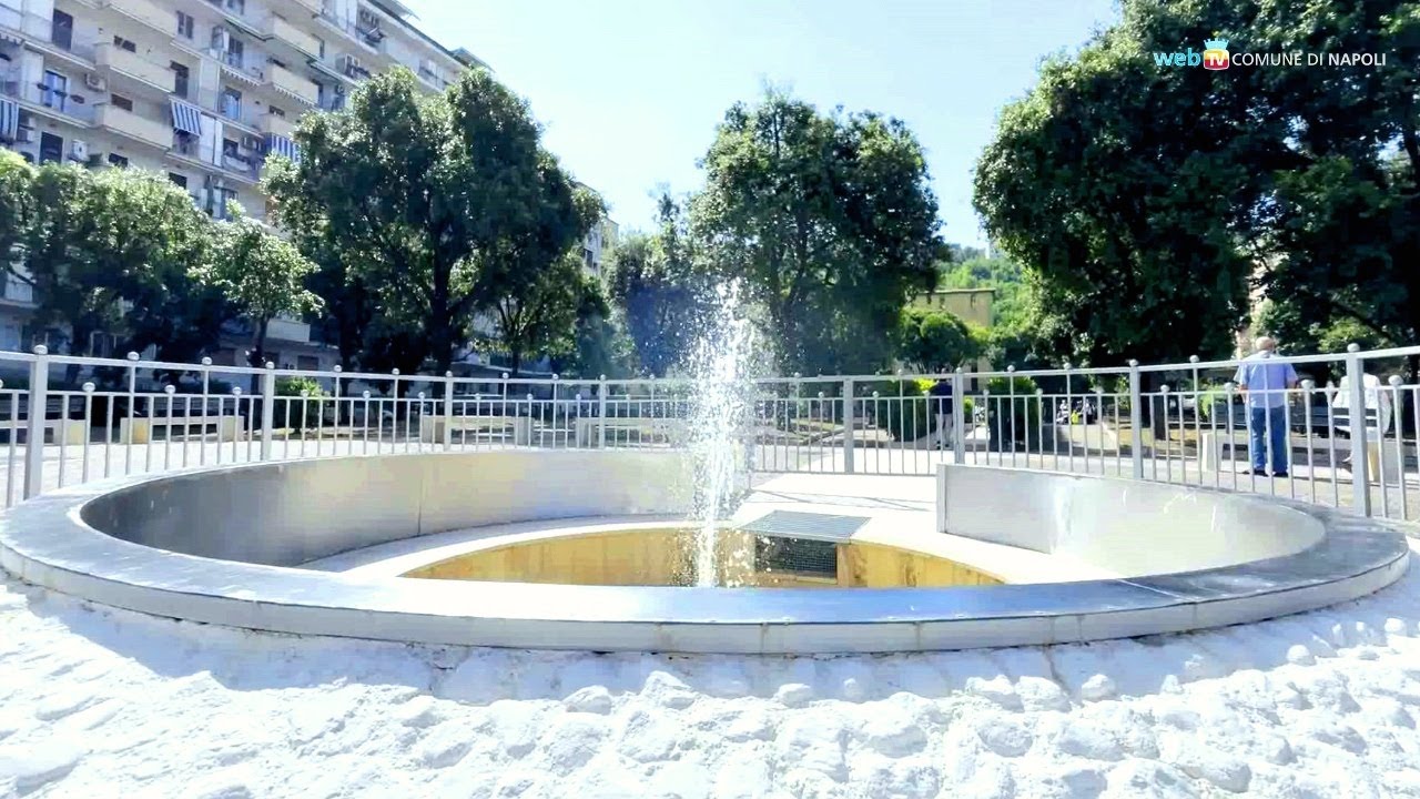 A Fuorigrotta riqualificati i giardinetti e la fontana di piazza Italia