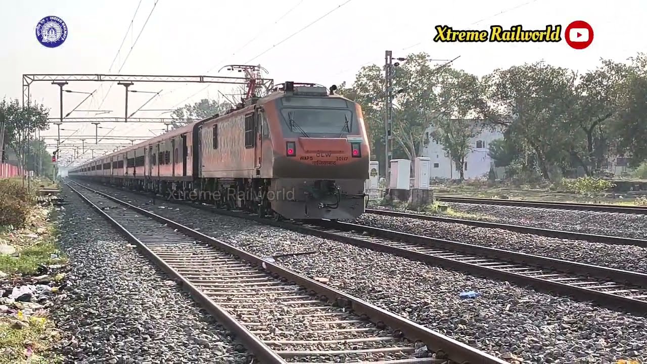 दानापुर पुणे अमृत भारत एक्सप्रेस | Danapur Pune Amrit Bharat Express |GZB WAP5| Xtreme Railworld