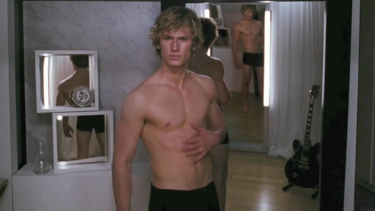Alex Pettyfer
