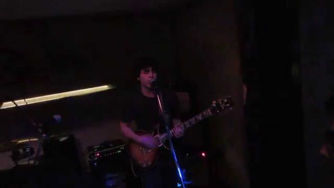 Smoke Live @ Nostos bar, Xanthi, Oct.03, 2015.  Follow Your Path.
