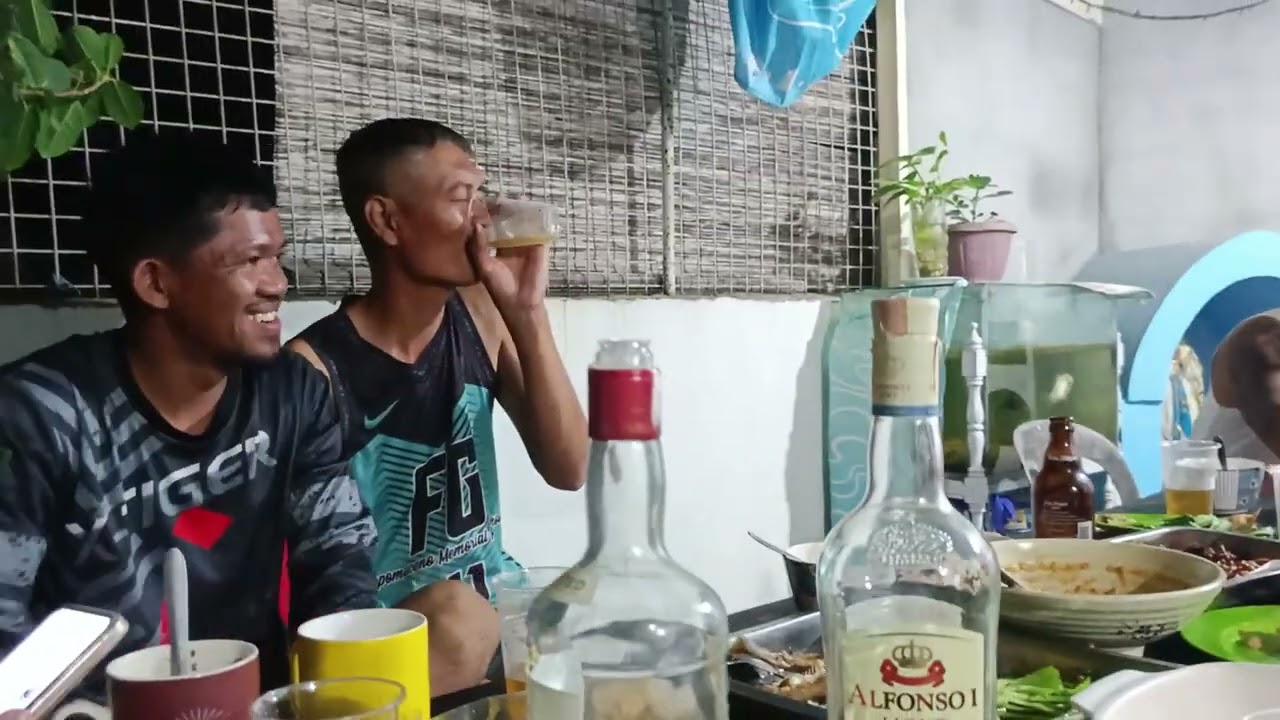 Cge alak pa more enjoy lang yeboi