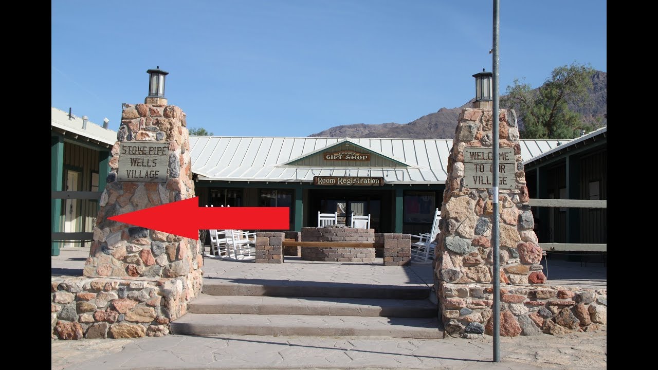 Stovepipe Wells Hotel