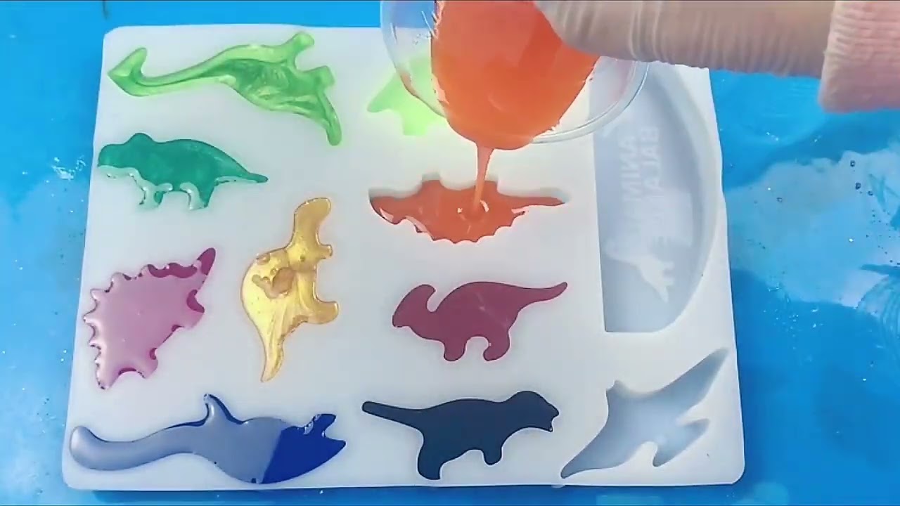 Giftboxxes&reg; | Dinosaur Stacking Toy Silicone Resin Molds