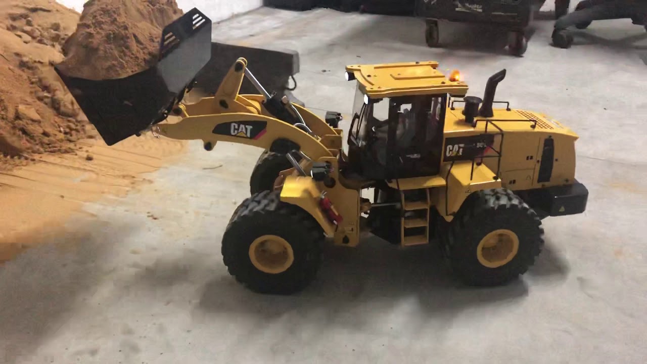 Caterpillar pala gommata rc 980l wheel loader
