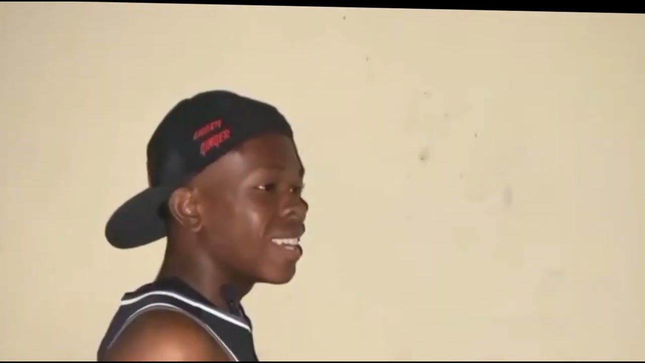 Vin gade kòman chòv la mwnke pèdi la li 😂😂😂😂