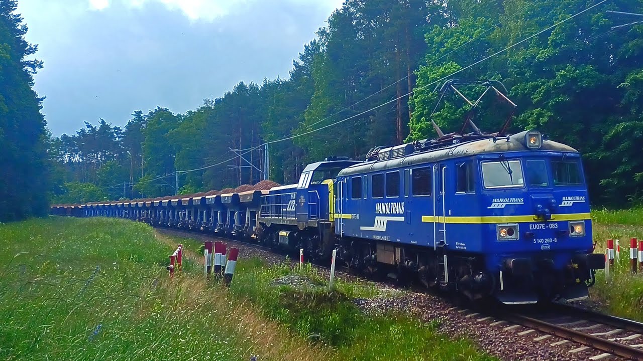 EU07E - 083 + 15D - 036 duet majkoltrans (zaje mechowie rp1 z dwóch lokomotyw) w Bukowicach