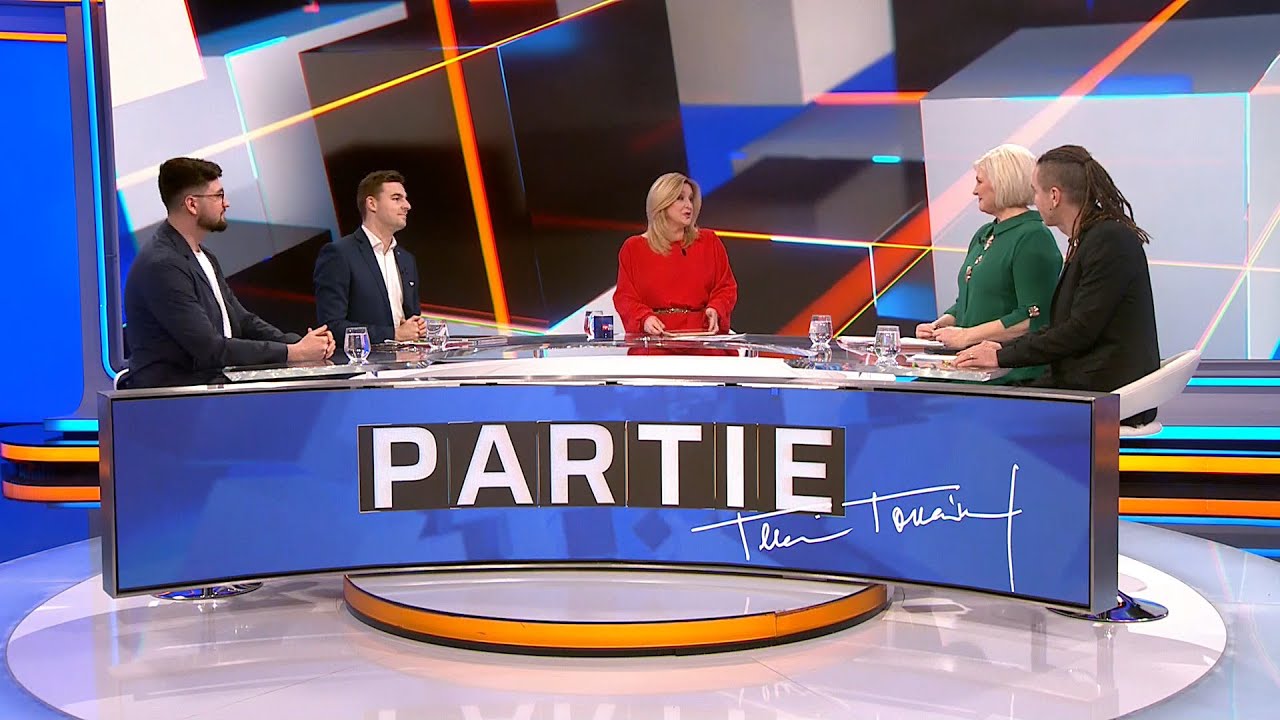 Sledujte ŽIVĚ Partii s Vondráčkem, Bartošem, Kovářovou a Gregorem