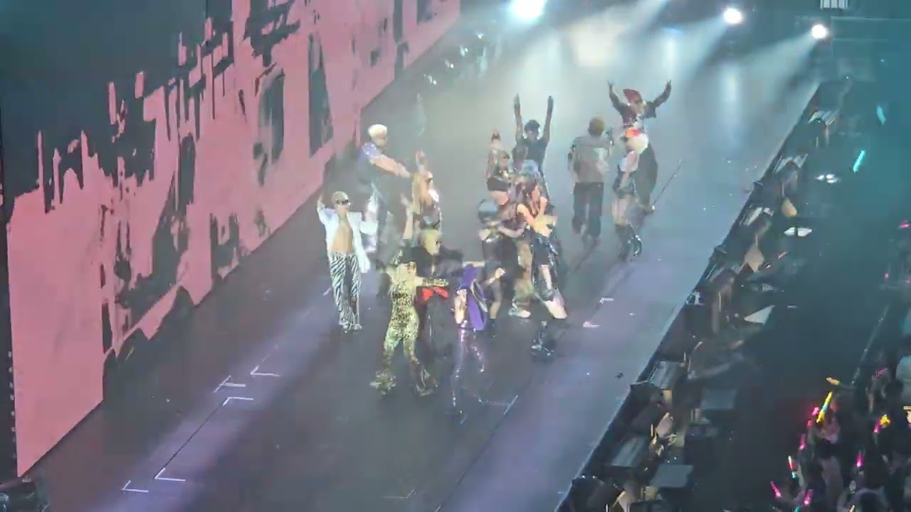 11/7/2025 Kelly炸爆紅館全場HIGH爆進入rave party🤩陳慧琳第一場萬人結界演唱會Season 2 Kelly Chen live concert in Hong Kong好鬼正