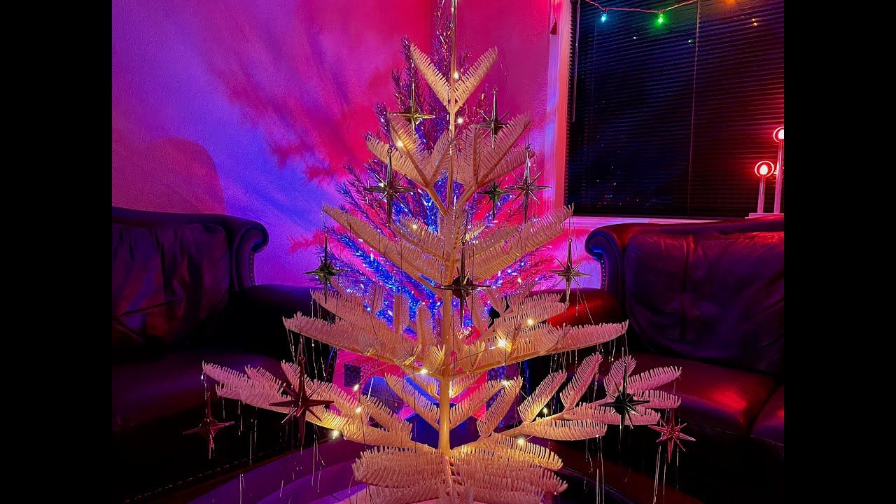 The Warren Industries Plastic Christmas Tree