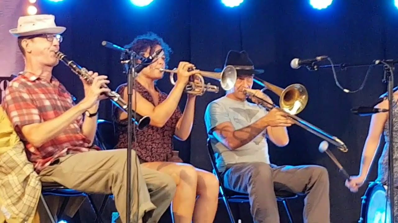 Tuba Skinny, 