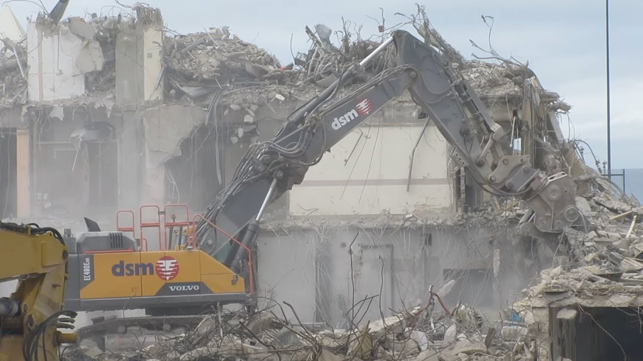 DAILY DOSE OF DEMOLITION PART 2 BLACKPOOL POLICE STATION DEMOLITION 18/07/2025 DSM DEMOLITION
