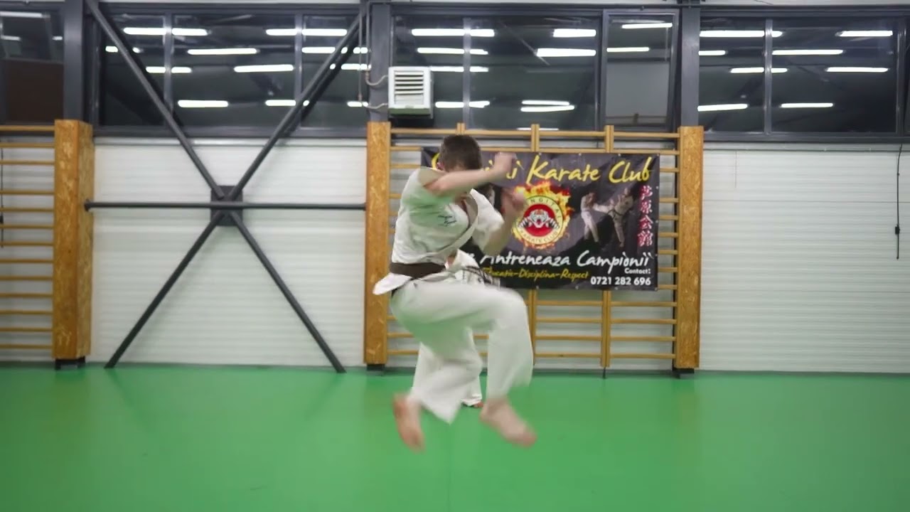Karate Cursuri-Shingitai Karate Club-Ashihara Karate Romania