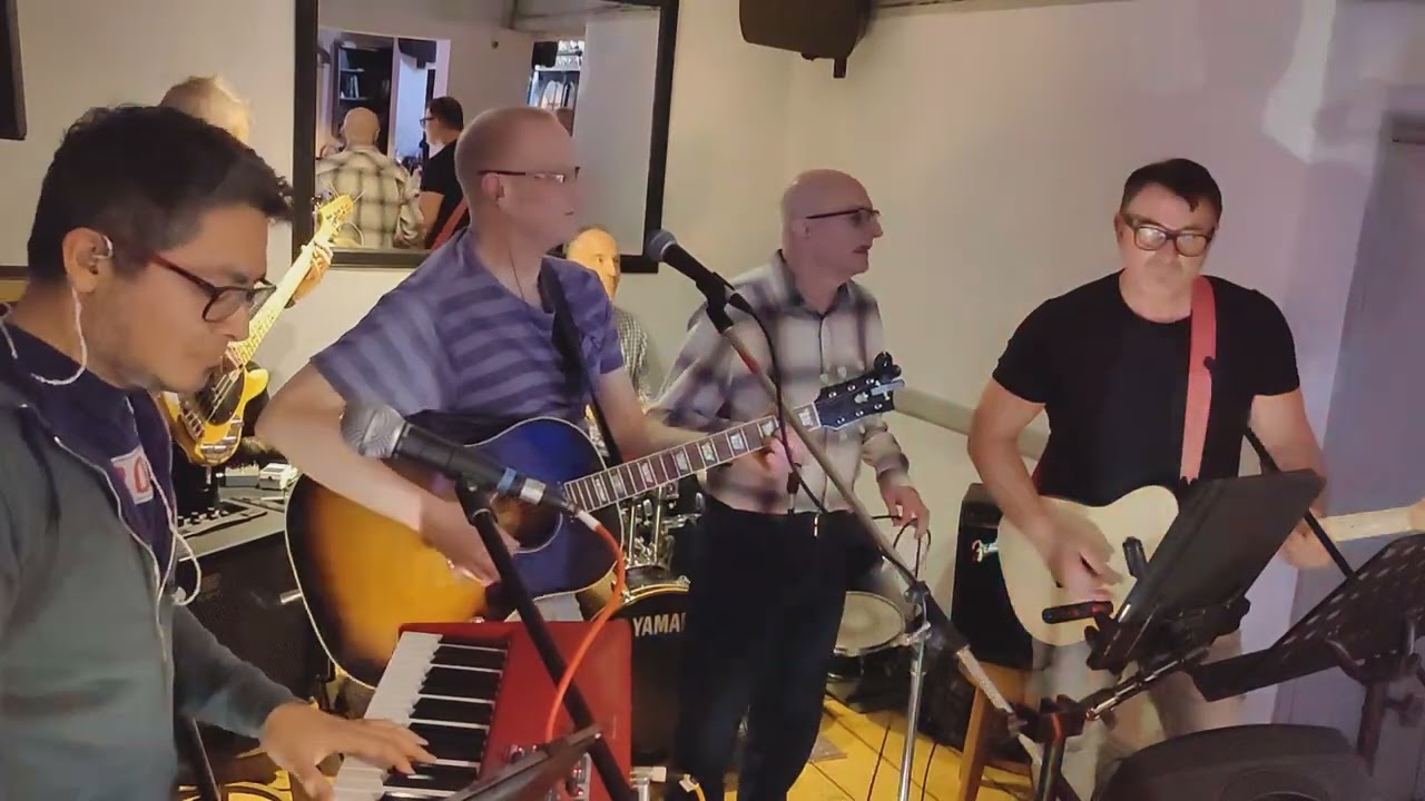 Brown eyed girl - Vic Arms Jam night cover 5th Feb 2026