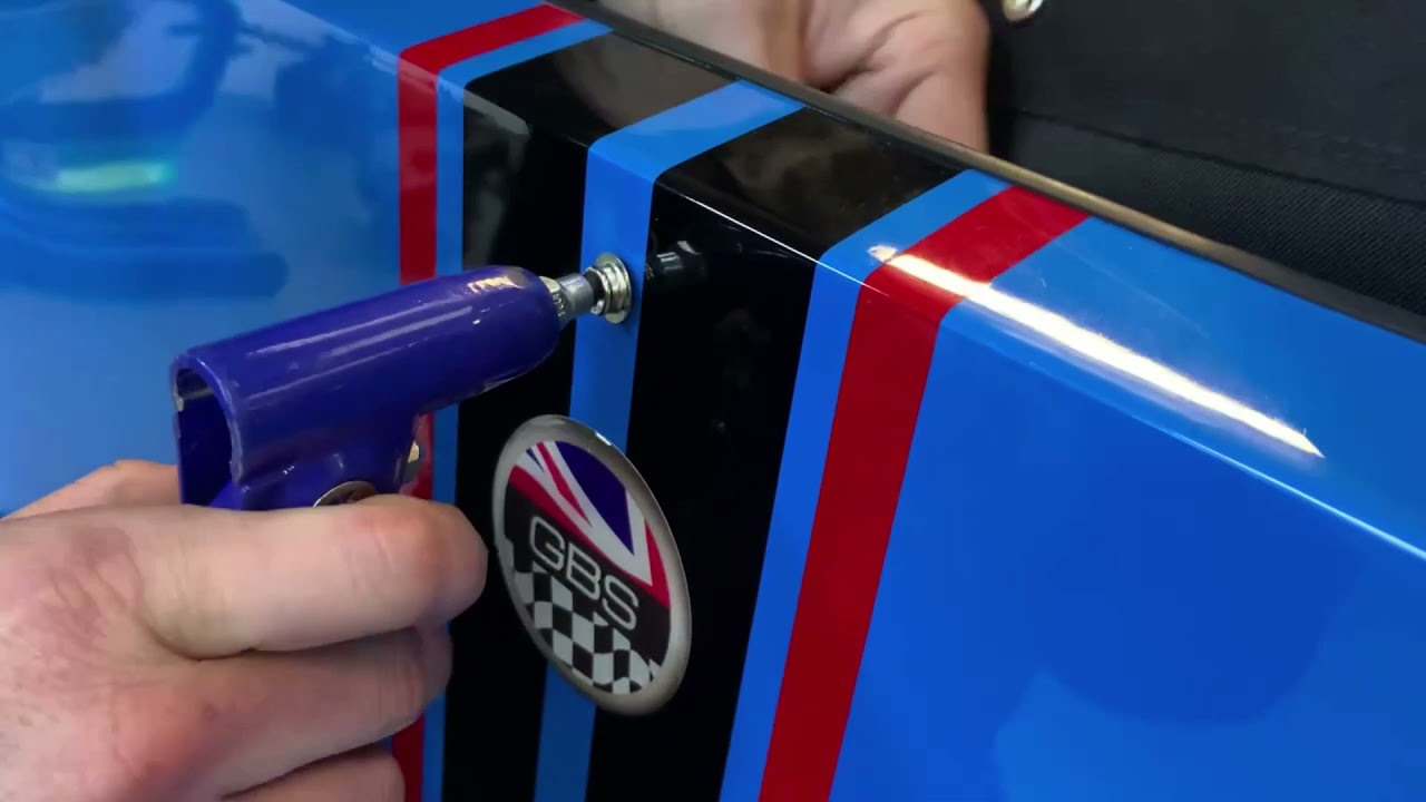 Talk through the fitting of the GBS Zero Gen 2 boot cover on the Zero….