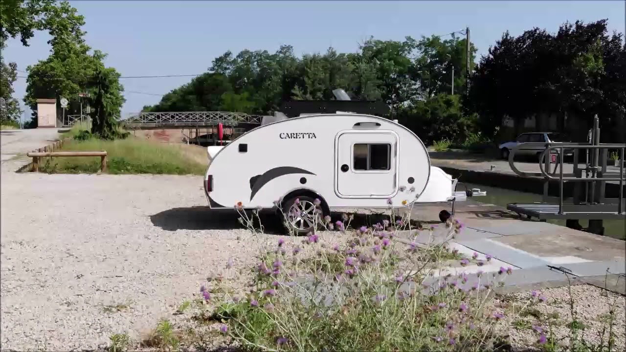 Location mini caravane CARETTA
