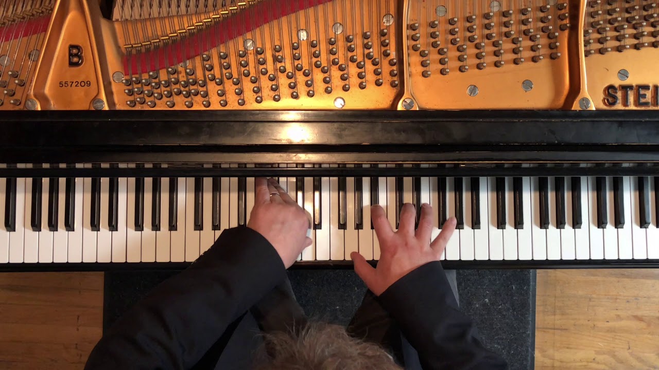 Taboloff Performs Orientale by Cesar Cui