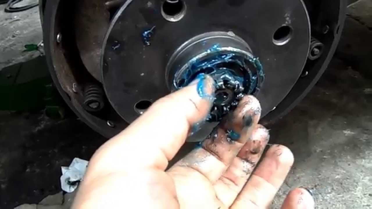 CARLOS - troca dos rolamentos traseiro do kadett 89 a 97