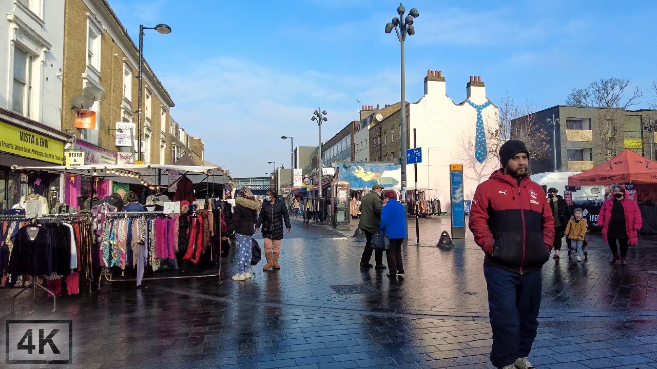 Urban London Walk 🏙️ Deptford Markets, Graffiti & Historical Streets 2022 [4K, 3D Sound]