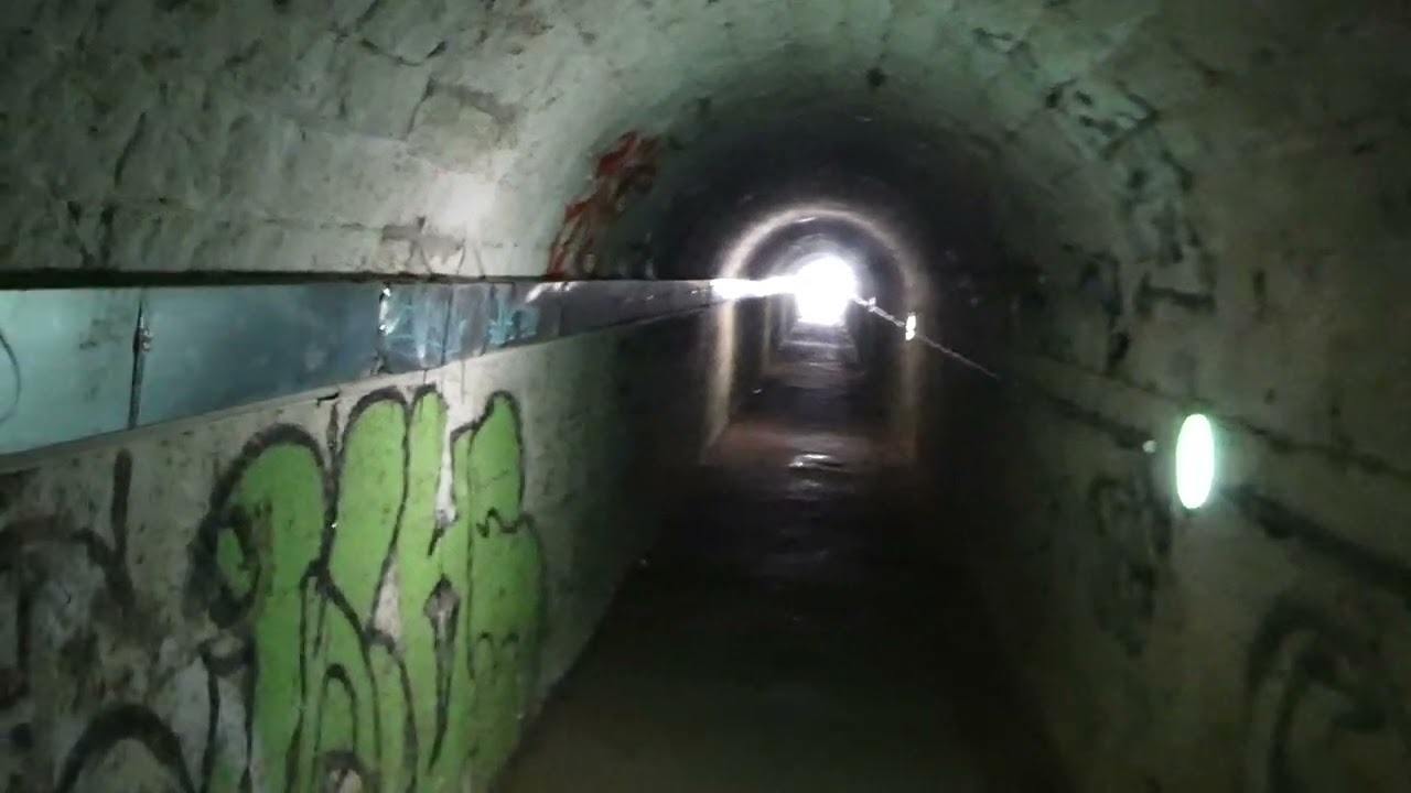 #tunnel  Gare de Godinne #dinant