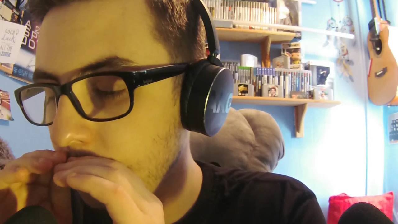 ASMR Binaural Mouth Sounds Assortment /W Rain! :D