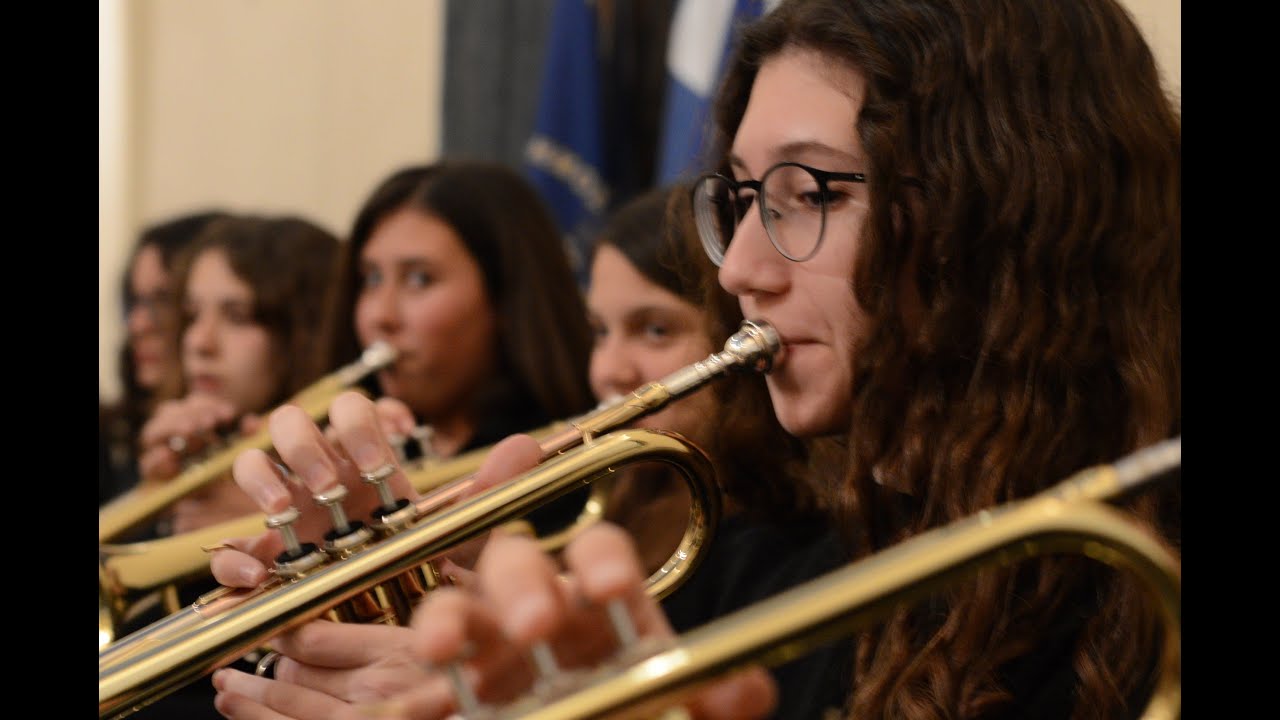 «Μουσικές Μελωδίες» το Μουσικό Σχ. Αργολίδας και η Μπάντα του Αμερικάνικου Κολεγίου Burnsville High
