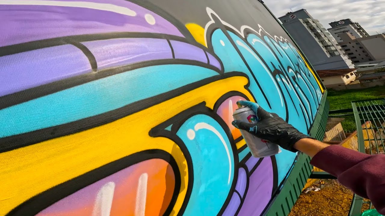 They Called the Police while I was Doing Graffiti