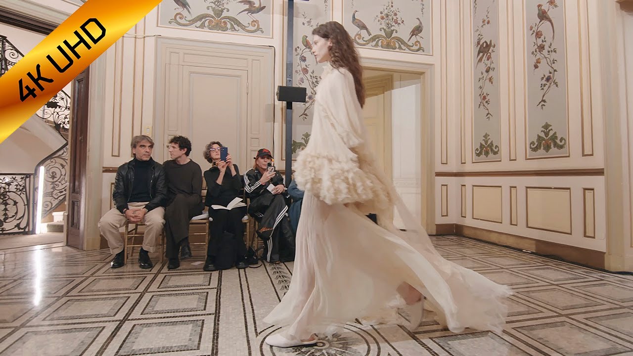 Alberta Ferretti | Fall Winter 2025/2026 | Milan Fashion Week