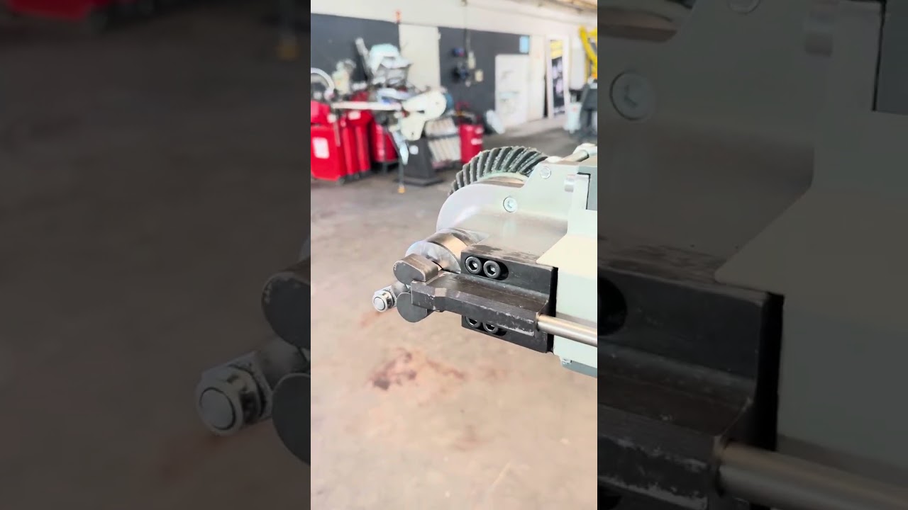 Drahtbiegemaschine Programmieren