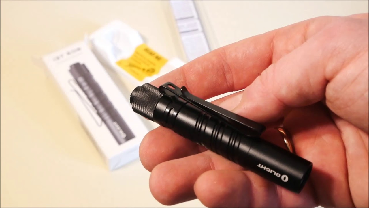 Брелок Olight I3T EOS  - тактический фонарик в миниатюре
