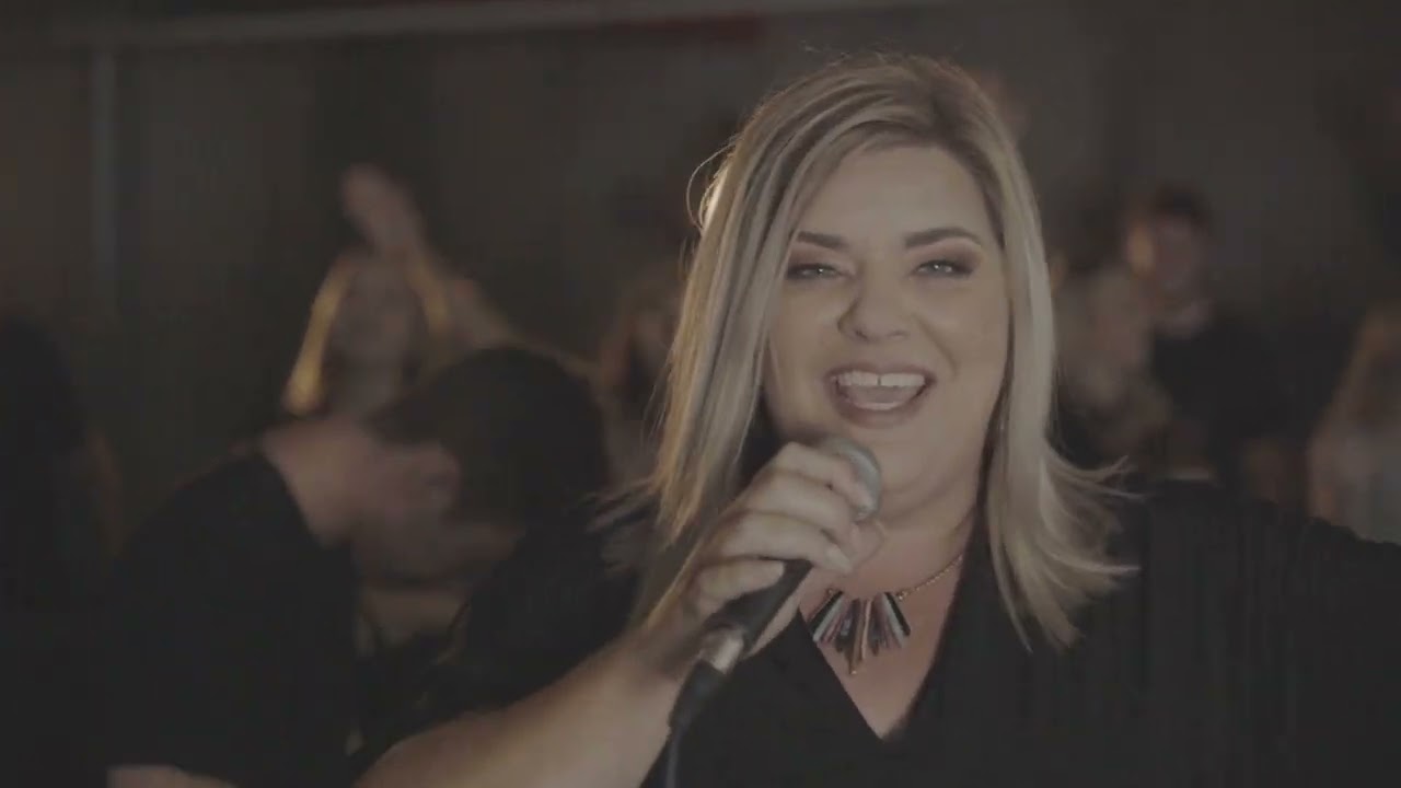 Ek is Geliefd (feat. Carlé Van Deventer) | Doxa Deo Aanbidding |  Revelation Enterprises