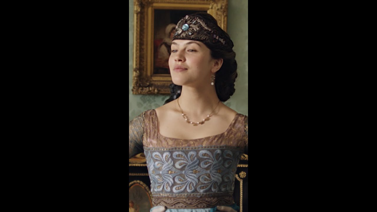 There's always time to watch Lady Sybil make an entrance.