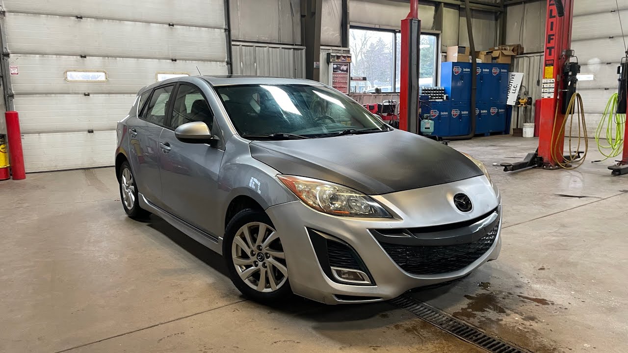 2011 Mazda Mazda 3S Hatchback (walkthrough)