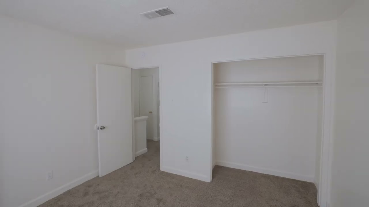 Selmer Townhouse Selmer TN liveatselmertownhomes.com 2BD 1BA Townhome