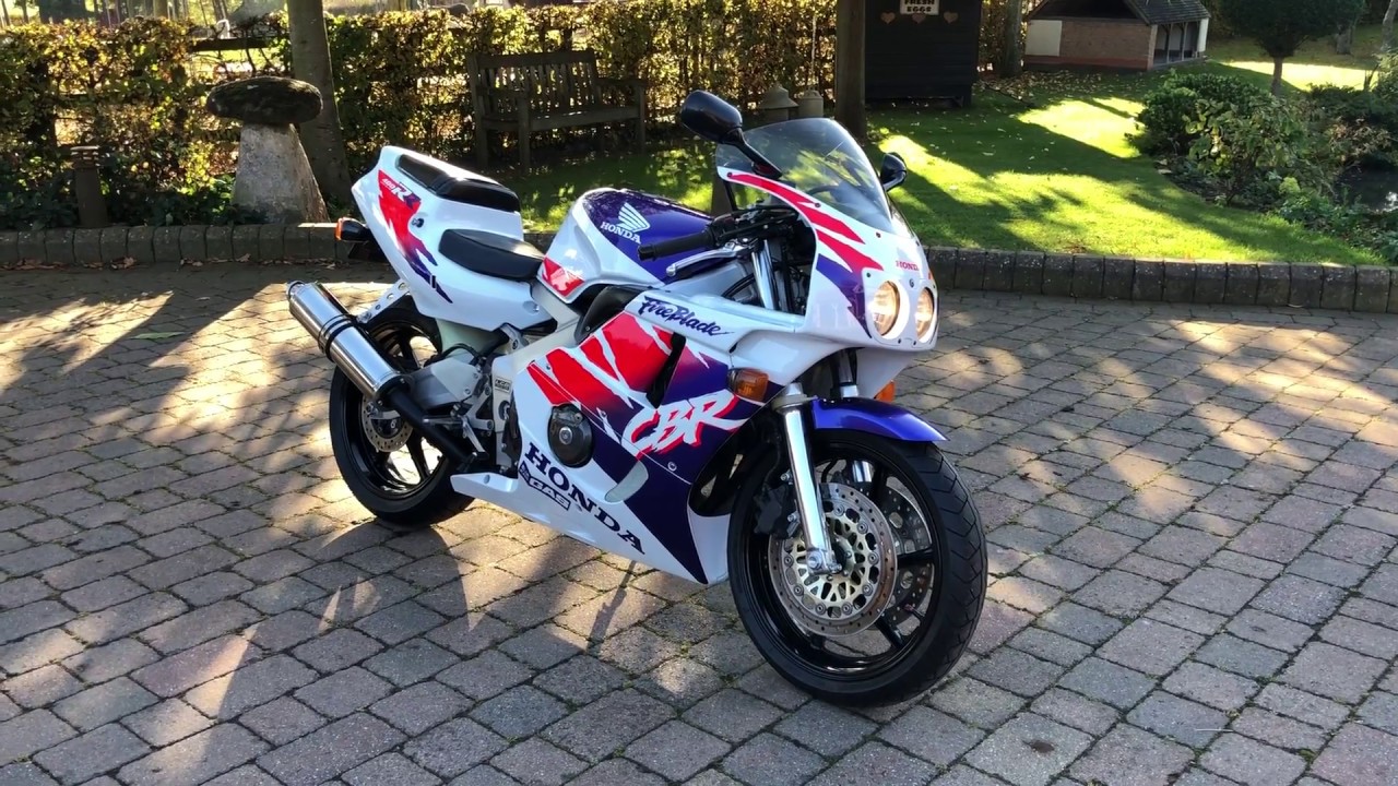 Honda CBR400RR