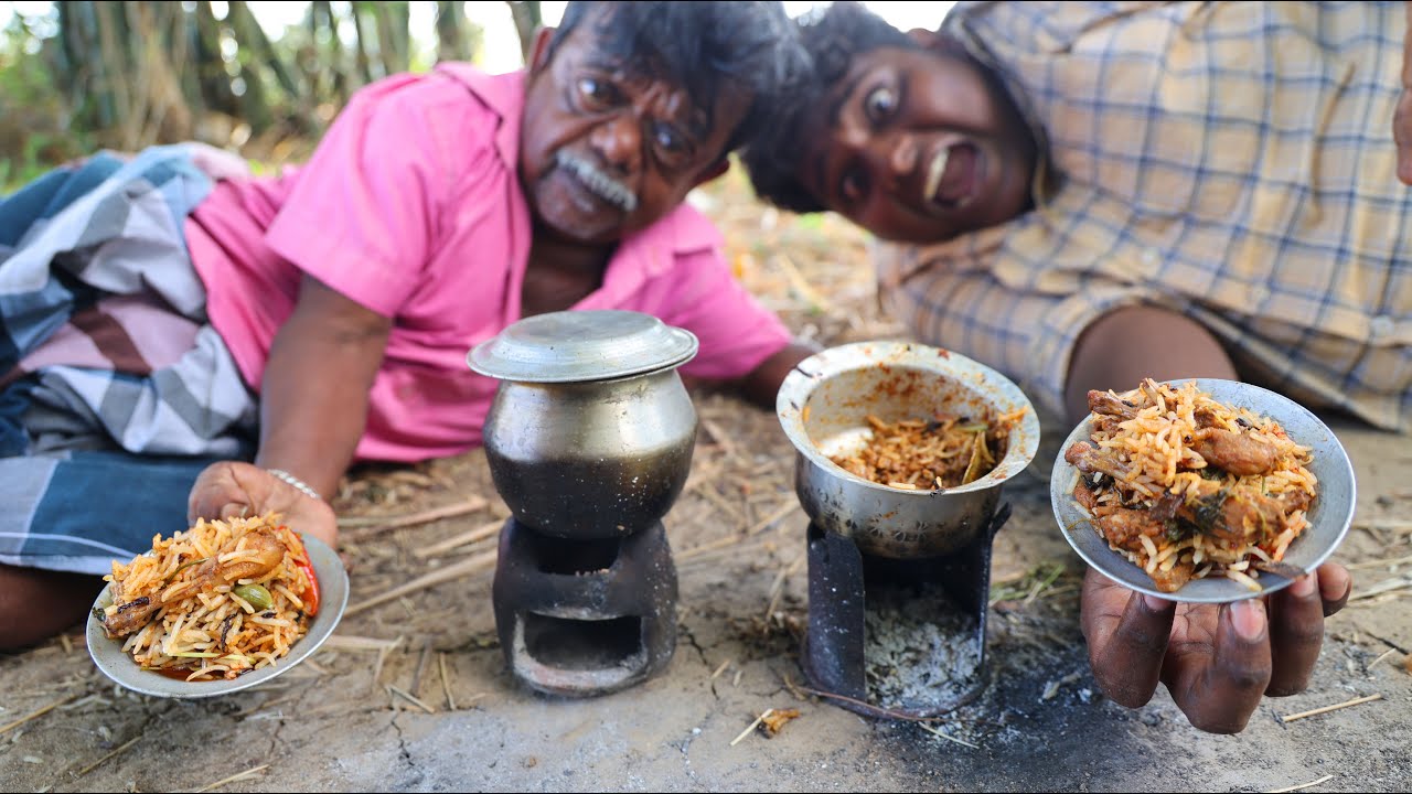 Tiny Hyderabad Briyani with Kutty siruththai|இவ்ளோ சின்ன பானையில் பிரியாணி செய்யலாமா|VillageFood