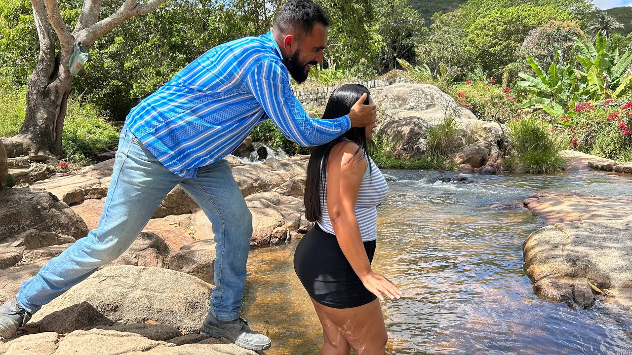 Seu Chico foi fazer uma Surpresa a Maribel e olha no que deu