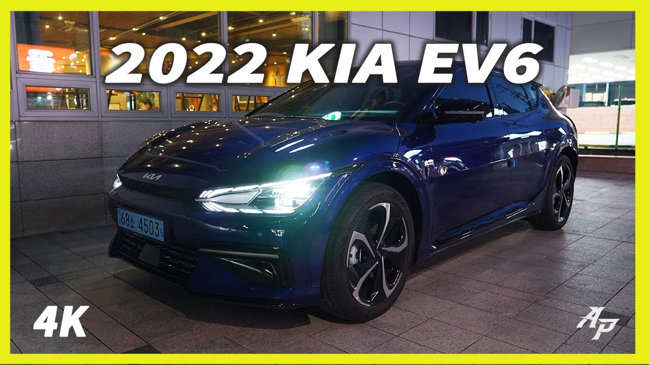 The new 2022 Kia EV6 review | Night Drive | 4K