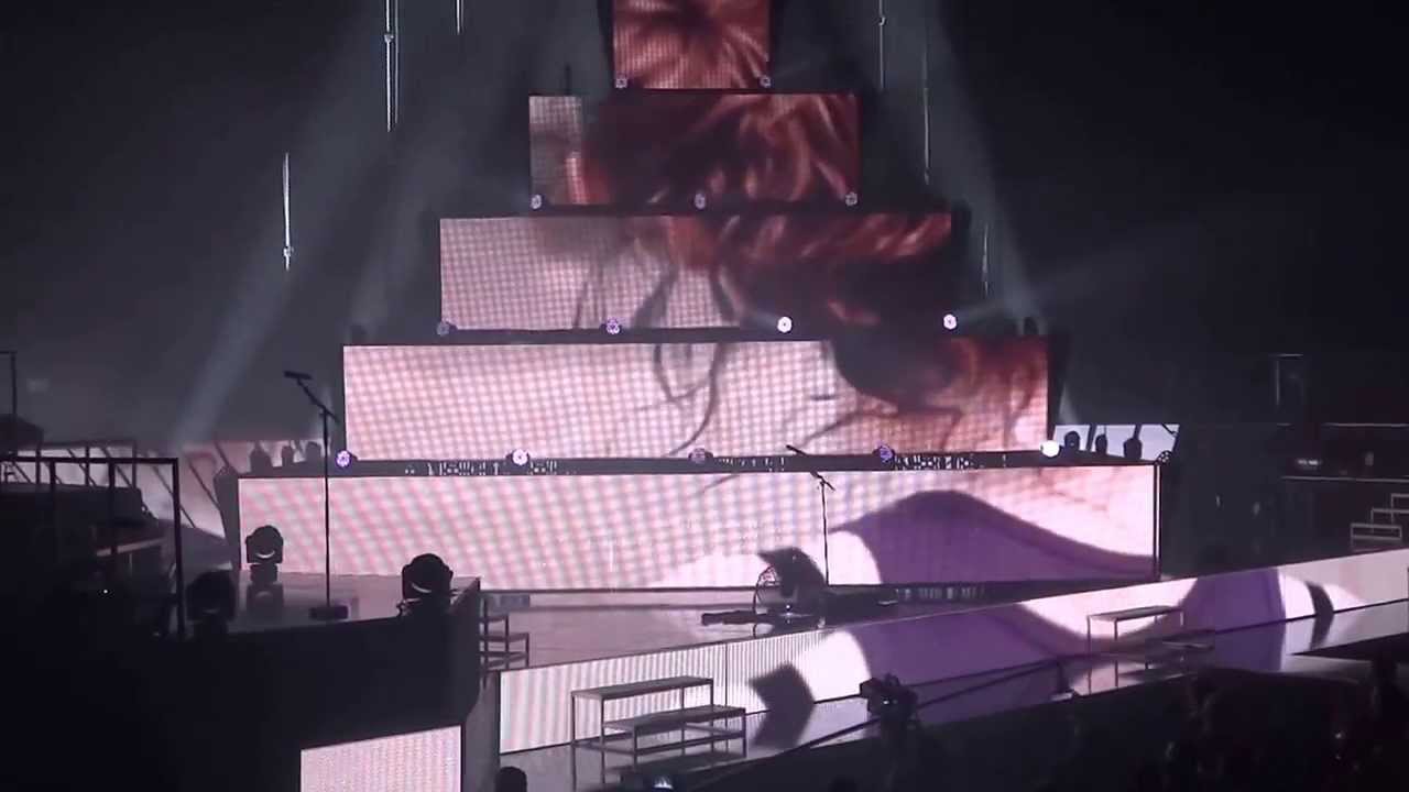Muse Nashville USA 6 Sept 2013 Opening Sequence & First Track Live