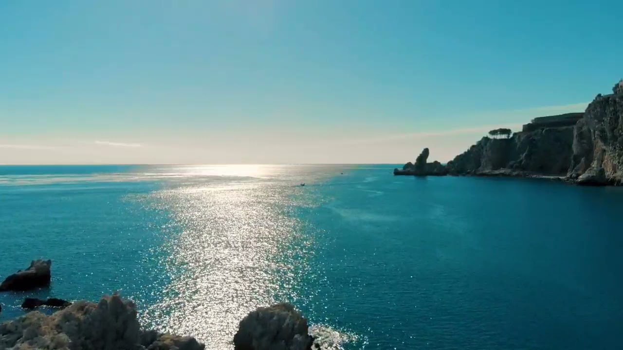 SOOTHING MUSIC YOGA SOFT MUSIC.