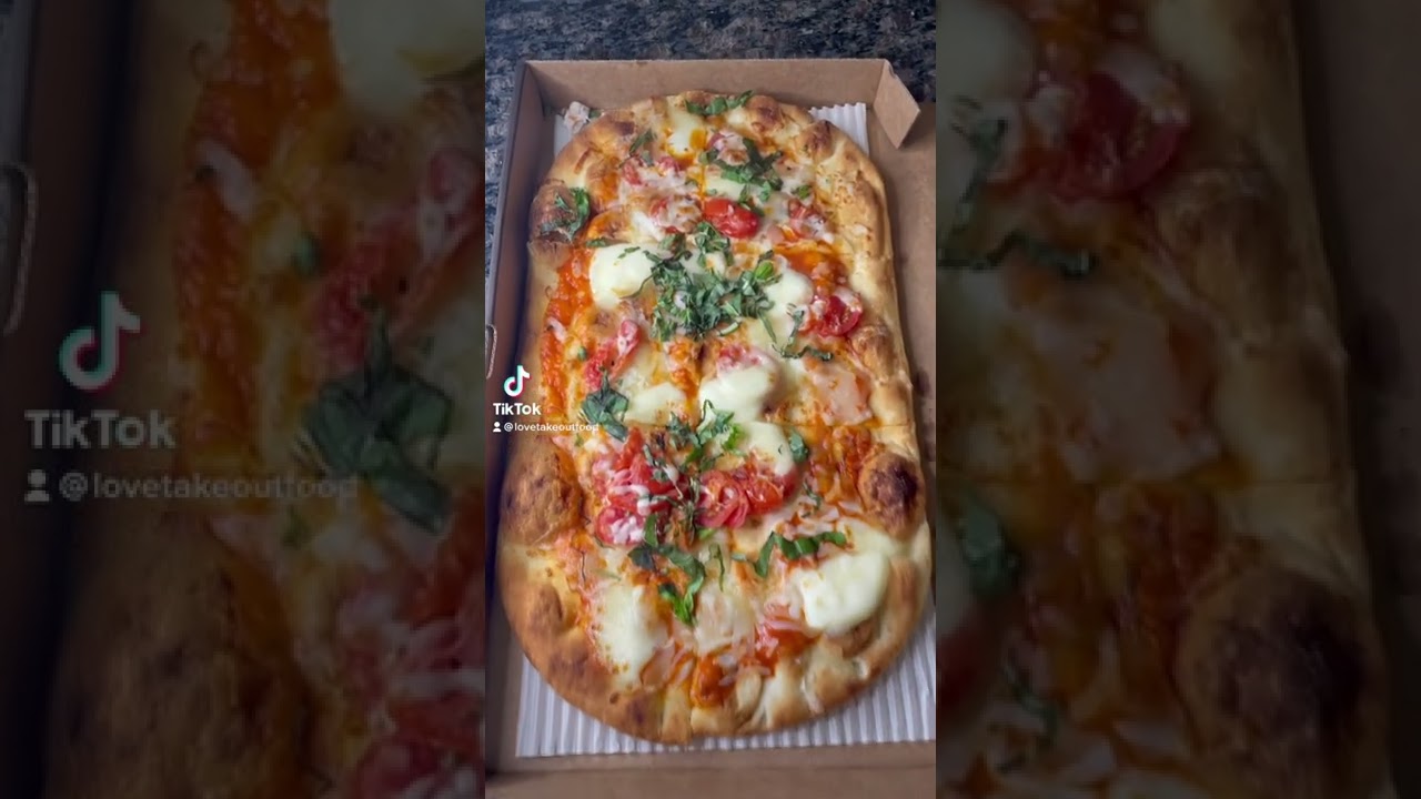 Margherita Flatbread Pizza - Best Pizza from Panera Bread!?