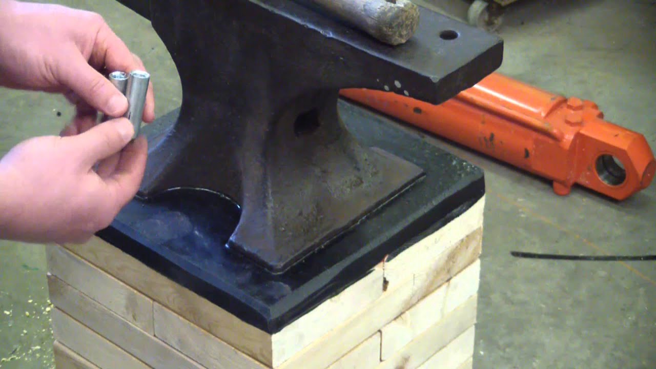 100 year old blacksmith anvil gets a new home