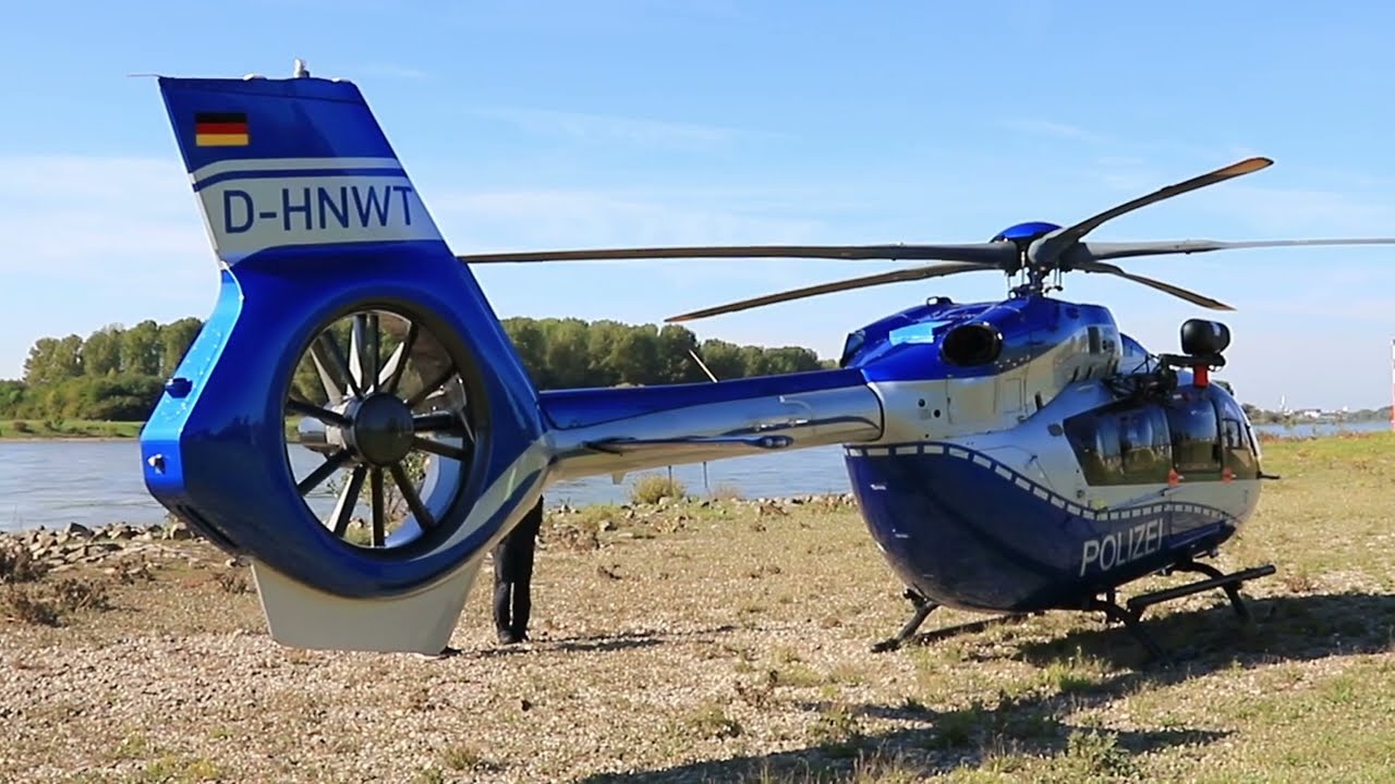 Police helicopter D-HNWT: static close ups in perfect light conditions