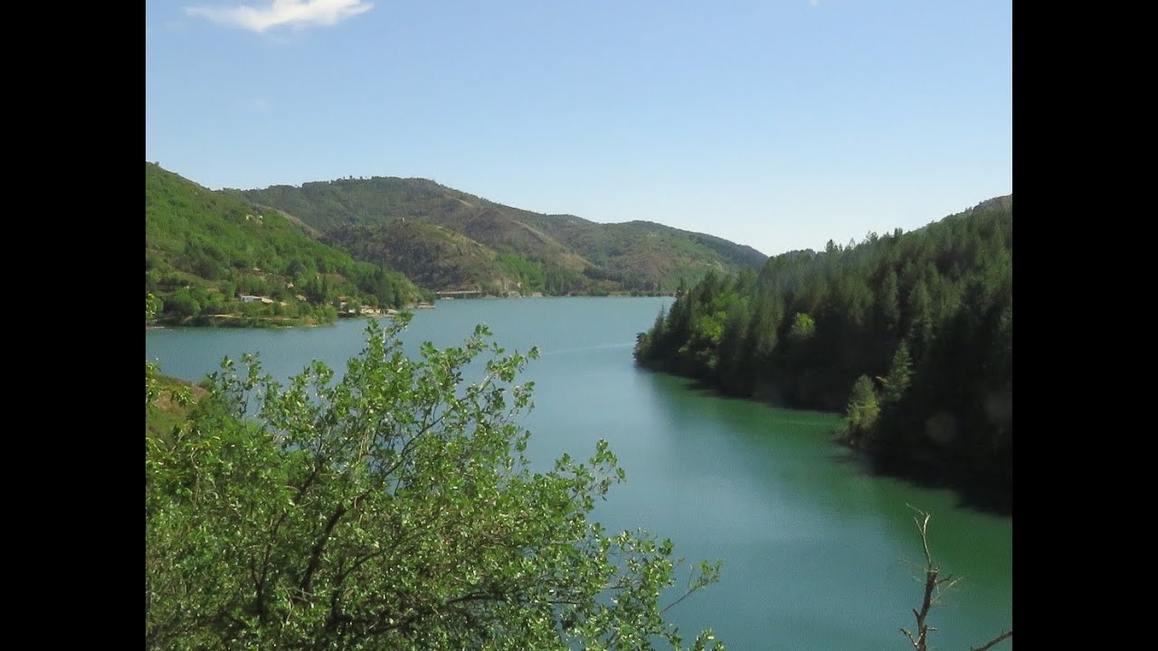 Mes belles randonnées dans les Cévennes : Le Tour du Lac de Villefort