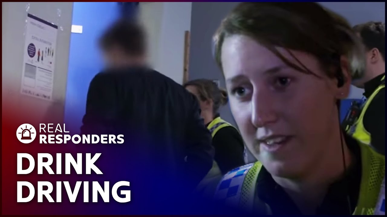 Man Caught Drunk Driving With His Two Children In The Car | Women On The Force | Real Responders