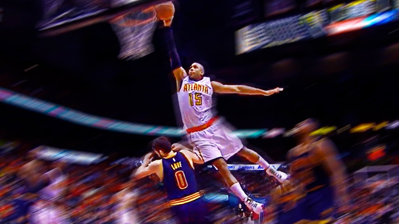 this Al Horford highlight reel goes way too hard