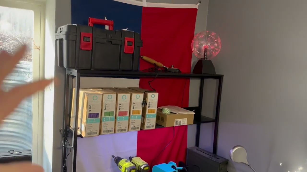 Setting up my new L-shaped desk!