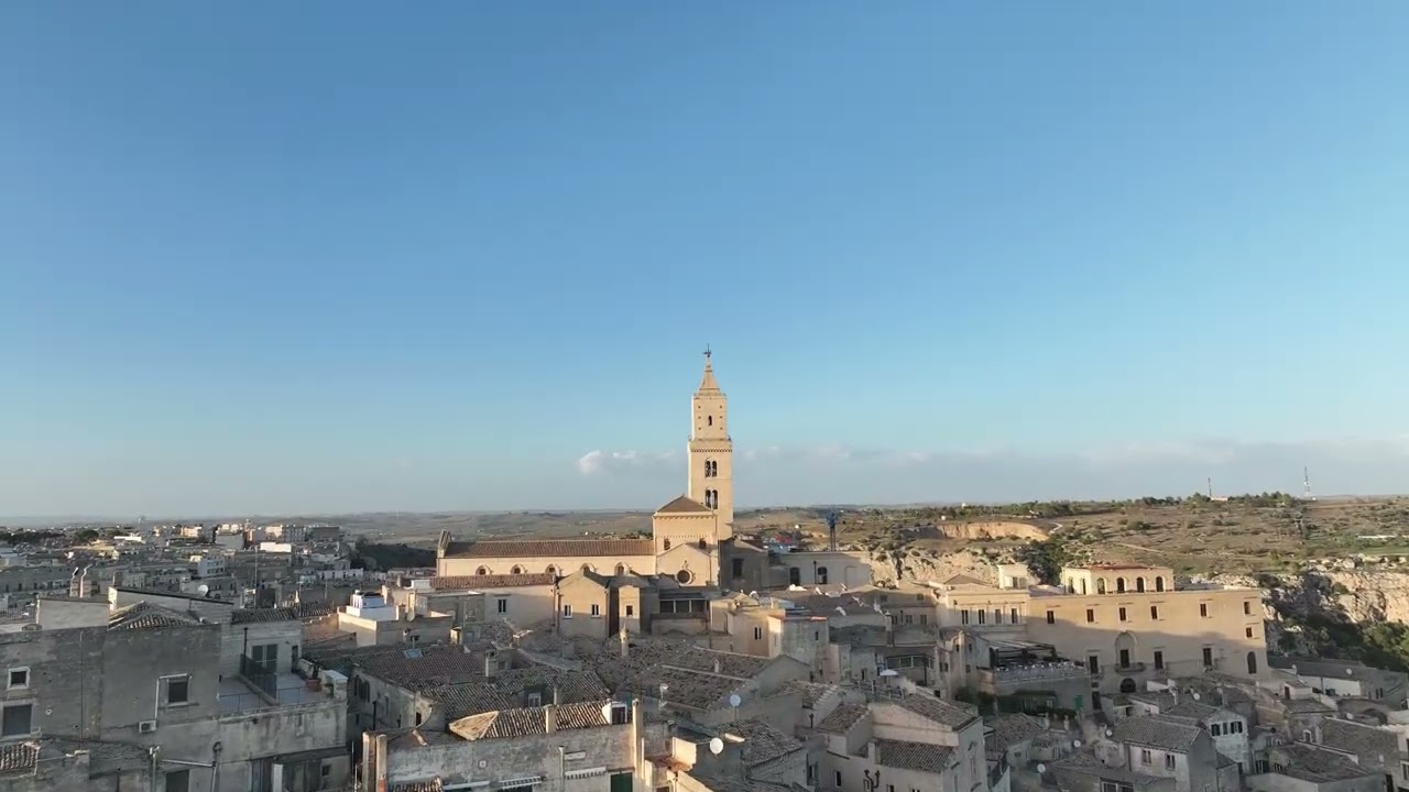 MATERA....tra i SASSI E LA GRAVINA