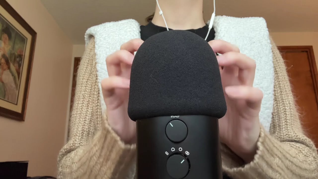 ASMR Mic scratching & rubbing w/ foam cover