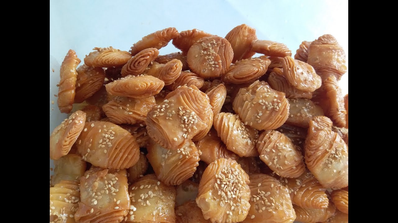 رغايف مايزينا مقليين ومعسلين  /مقرمشين / حلويات العيييد