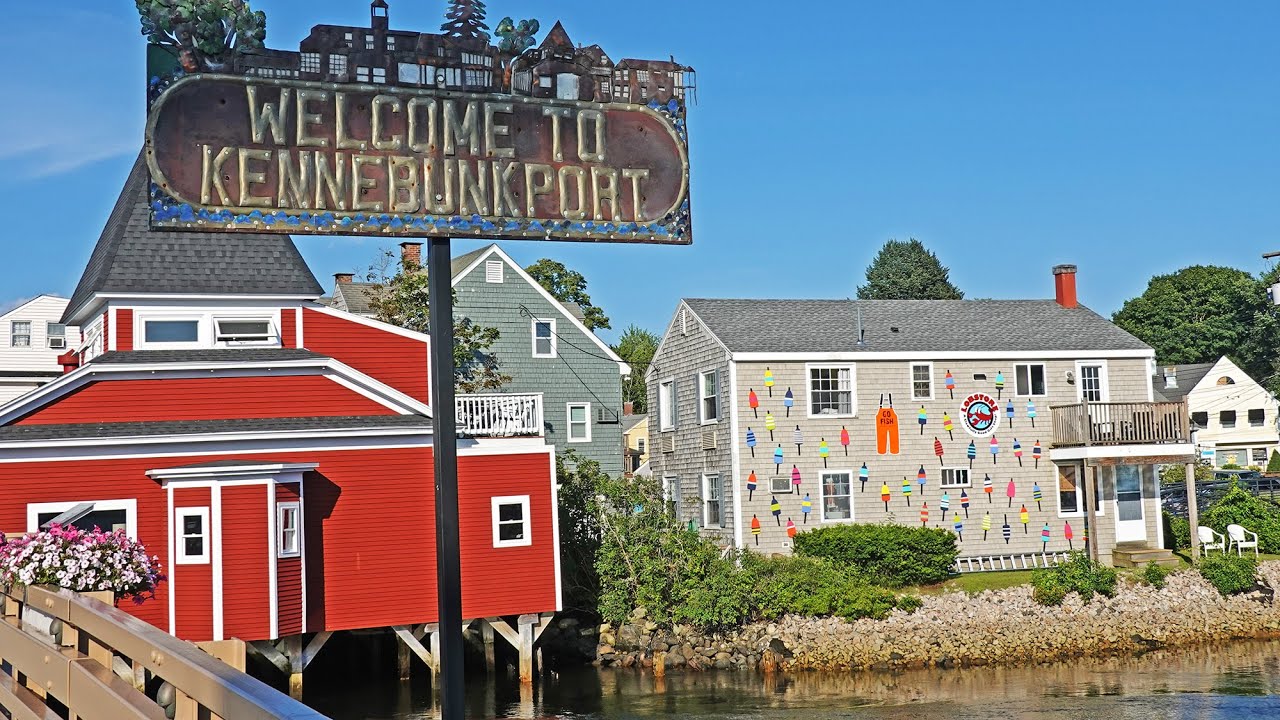 Kennebunkport Maine Downtown (Dock Square) to Ocean Ave Bike Ride. Beautiful Maine Coast.